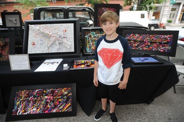 Tween LA artist aims high in NYC with his anti-gun, Pollack-inspired art - NY Daily News