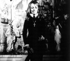 A photo of Niki de Saint Phalle by Lothar Wolleh
