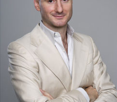 studio shot of Benjamin Genocchio