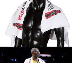 Kobe Bryant Body Armor towel used after final game