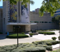 An exterior photo of the Dallas Museum of Art