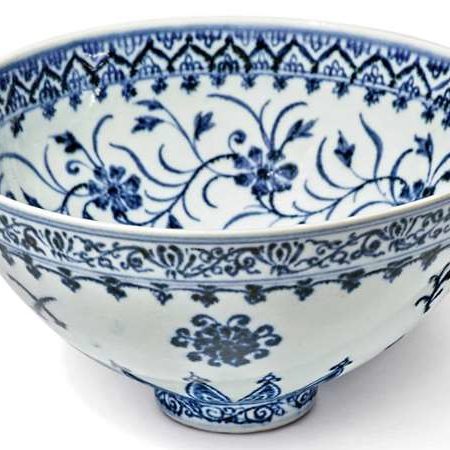 blue and white lotus shaped small bowl