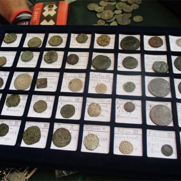 looted_coins