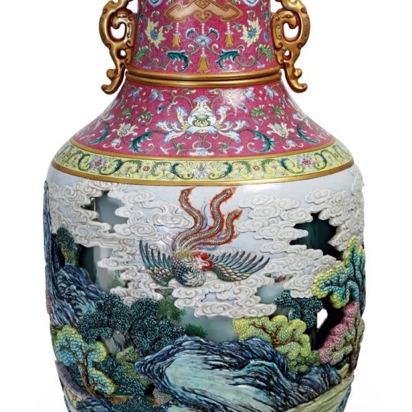 Chinese Imperial revolving vase